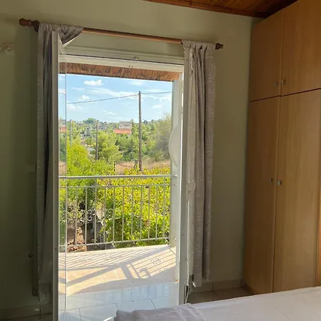 Xenia's Seaview House * Paralia Avlidhos