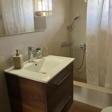Xenia's Seaview House Holiday home Paralia Avlidhos